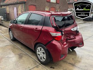 Toyota Yaris Yaris III (P13), Hatchback, 2010 / 2020 1.5 16V Hybrid picture 9