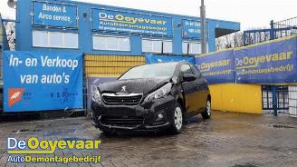 Peugeot 108 108, Hatchback, 2014 1.0 12V VVT-i picture 6