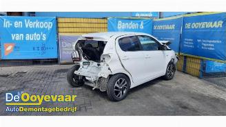 Peugeot 108 108, Hatchback, 2014 1.0 12V VVT-i picture 6