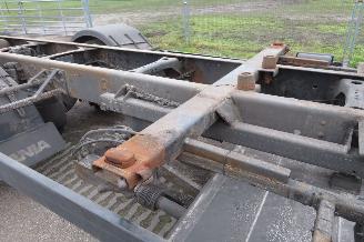 Scania P P 94 DB 4X2 NB 230 met BDF wissellaadbakken opbouw en twistlock systeem picture 6