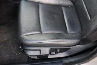 BMW 5-serie 5 serie (F10), Sedan, 2009 / 2016 523i 24V picture 32