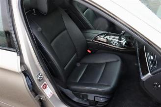 BMW 5-serie 5 serie (F10), Sedan, 2009 / 2016 523i 24V picture 30