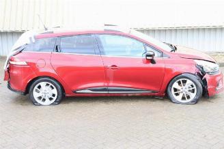 Auto da rottamare Renault Clio Clio IV Estate/Grandtour (7R), Combi 5-drs, 2012 / 2021 0.9 Energy TCE 90 12V 2017/5