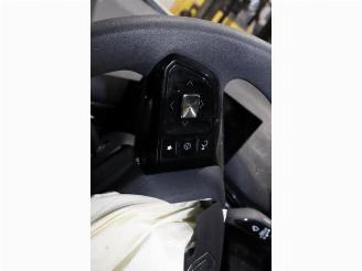 MG 4 MG4 Electric, Hatchback, 2022 Standard 51 kWh picture 14