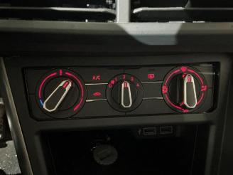 Volkswagen Polo Polo VI (AW1), Hatchback 5-drs, 2017 1.0 MPI 12V picture 32