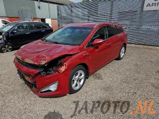 Purkuautot passenger cars Hyundai I-40 i40 CW (VFC), Combi, 2011 / 2019 1.6 GDI 16V 2013/4