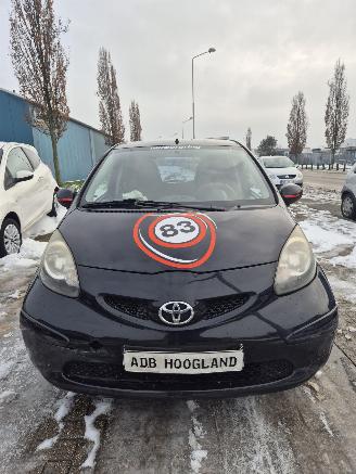 Purkuautot passenger cars Toyota Aygo (B10) Hatchback 1.0 12V VVT-i (1KR-FE) [50kW] 2007/1