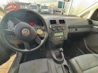 Volkswagen Touran Touran (1T1/T2), MPV, 2003 / 2010 1.6 FSI 16V picture 12