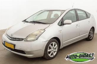 Damaged car Toyota Prius 1.5 Automaat Airco Clima VVT-i Comfort 2007/9