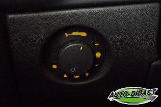 Opel Corsa 1.2-16V Airco Business picture 11