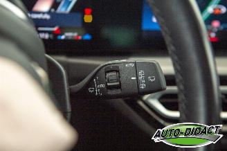 BMW 3-serie 318i Automaat Digi Dash Clima Navi picture 16