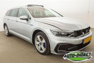 Volkswagen Passat GTE 1.4 TSI Automaat Pano Navi Camera Clima PHEV Business picture 2