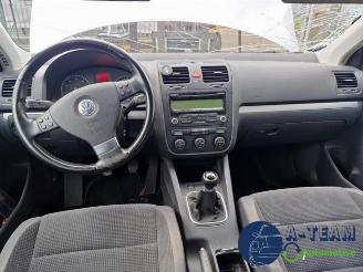 Volkswagen Jetta Jetta III (1K2), Sedan, 2005 / 2010 1.4 TSI 160 16V picture 20