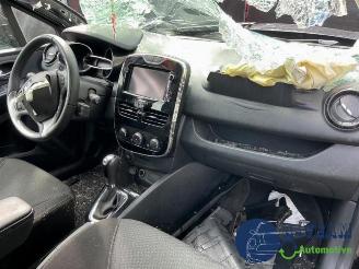 Renault Clio Clio IV Estate/Grandtour (7R), Combi 5-drs, 2012 / 2021 1.5 Energy dCi 90 FAP picture 18