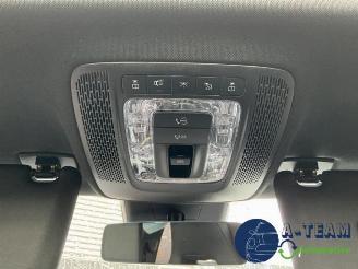 Mercedes Cla-klasse CLA (118.3), Sedan, 2019 1.3 CLA-200 Turbo 16V picture 26