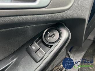 Ford Fiesta Fiesta 6 (JA8), Hatchback, 2008 / 2018 1.25 16V picture 31