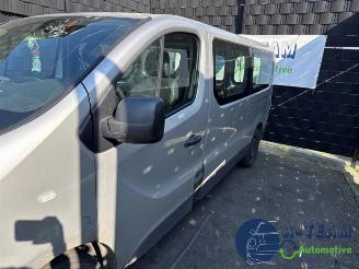 Renault Trafic Trafic Passenger (1JL/2JL/3JL/4JL), Bus, 2014 1.6 dCi 95 picture 4