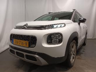 Auto incidentate Citroën C3 C3 Aircross (2C/2R) SUV 1.2 e-THP PureTech 110 (EB2ADT(HNP)) [81kW]  (=
06-2017/...) 2017/10