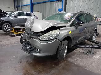 Dezmembrări autoturisme Renault Clio Clio IV Estate/Grandtour (7R) Combi 5-drs 1.5 Energy dCi 90 FAP (K9K-6=
08(K9K-B6)) [66kW]  (11-2012/08-2021) 2015