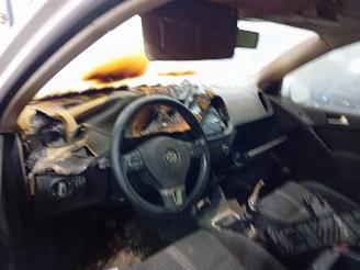 Volkswagen Tiguan Tiguan (5N1/2) SUV 2.0 TSI 16V 4Motion (CCZA(Euro 5)) [147kW]  (09-200=
7/07-2018) picture 5