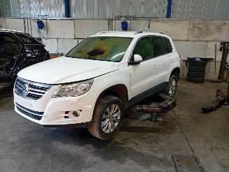 Volkswagen Tiguan Tiguan (5N1/2) SUV 2.0 TSI 16V 4Motion (CCZA(Euro 5)) [147kW]  (09-200=
7/07-2018) picture 1
