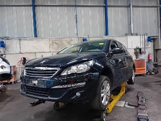 Peugeot 308 308 (L3/L8/LB/LH/LP) Hatchback 5-drs 1.6 BlueHDi 120 (DV6FC(BHZ)) [88k=
W]  (11-2013/06-2021) picture 1