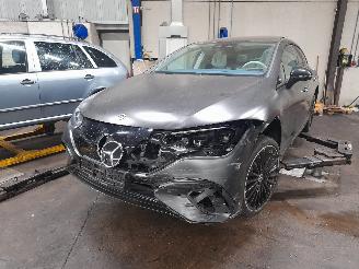 Vrakbiler auto Mercedes EQE EQE (V295) Sedan 350 89/90 kWh (EM780.600) [215kW]  (07-2022/...) 2022/12