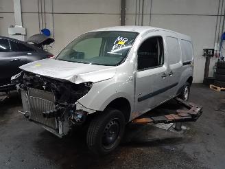 krockskadad bil auto Mercedes Citan Citan (415.6) Van 1.5 109 CDI (OM607.951(K9K)) [66kW]  (11-2012/08-202=
1) 2017