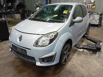 Vrakbiler auto Renault Twingo Twingo II (CN) Hatchback 3-drs 1.6 16V RS (K4M-854(K4M-N8)) [98kW]  (0=
5-2008/09-2014) 2009