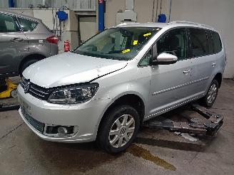Volkswagen Touran Touran (1T3) MPV 2.0 TDI 16V 140 (CFHC) [103kW]  (05-2010/05-2015) picture 1