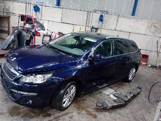 Peugeot 308 308 SW (L4/L9/LC/LJ/LR) Combi 5-drs 1.6 BlueHDi 120 (DV6FC(BHZ)) [88kW=
]  (03-2014/12-2021) picture 1