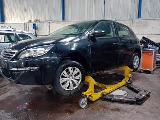 Vrakbiler auto Peugeot 308 308 (L3/L8/LB/LH/LP) Hatchback 5-drs 1.6 HDi (DV6DTED(9HP)) [68kW]  (0=
9-2013/06-2021) 2011/8