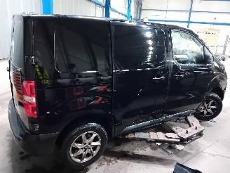 Toyota ProAce ProAce Van 1.6 D-4D 95 16V (3WZTV(DV6FDU)) [70kW]  (02-2016/04-2020) picture 3