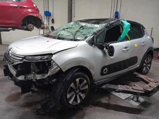 Vrakbiler auto Citroën C3 C3 (SX/SW) Hatchback 1.2 12V e-THP PureTech 110 (EB2DT(HNZ)) [81kW]  (=
07-2016/...) 2017/2