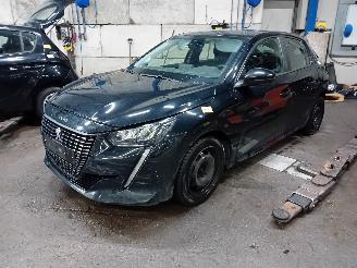 Uttjänta bilar auto Peugeot 208 208 II (UB/UH/UP) Hatchback 5-drs 1.2 Vti 12V PureTech 100 (EB2ADTDB(H=
NE)) [74kW]  (06-2019/...) 2020/12