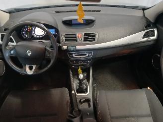 Renault Mégane Megane III Grandtour (KZ) Combi 5-drs 1.4 16V TCe 130 (H4J-700(H4J-A7)=
) [96kW]  (05-2009/02-2016) picture 12