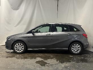 Mercedes B-klasse B (W246) Hatchback 1.6 B-180 BlueEFFICIENCY Turbo 16V (M270.910) [90kW=
]  (11-2011/12-2018) picture 4