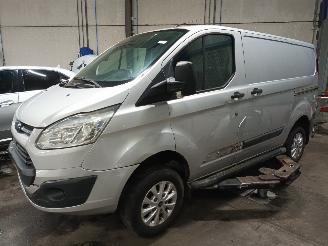 Auto da rottamare Ford Transit Transit Custom Van 2.2 TDCi 16V (CVFF(Euro 5)) [114kW]  (04-2012/12-20=
15) 2013/9