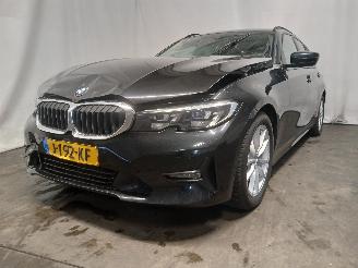 Auto incidentate BMW 3-serie 3 serie Touring (G21) Combi 330i 2.0 TwinPower Turbo 16V (B48-B20B) [1=
90kW]  (07-2019/...) 2020/9