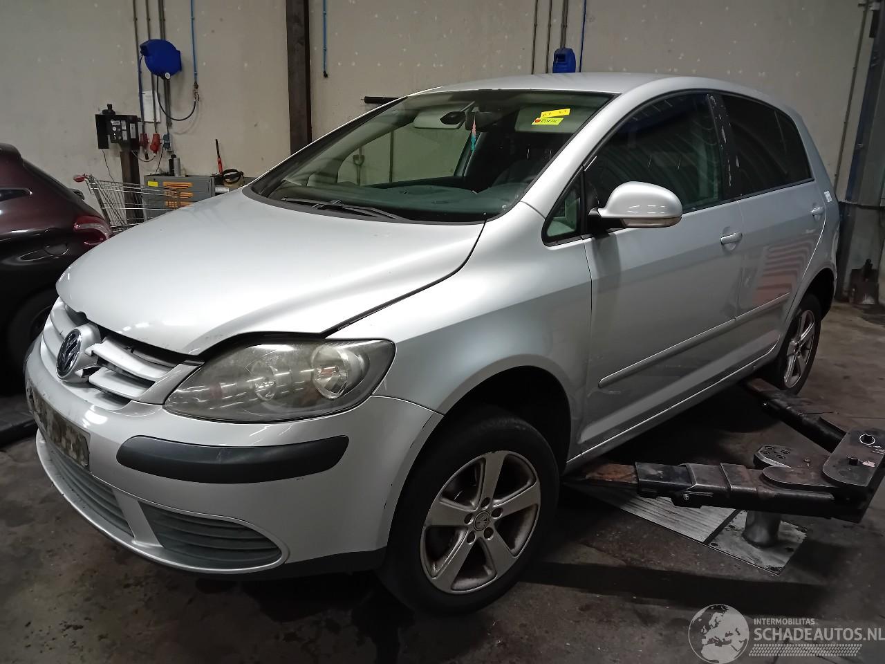 Volkswagen Golf Golf Plus (5M1/1KP) MPV 1.6 FSI 16V (BLF(Euro 4)) [85kW]  (12-2004/05-=
2008)