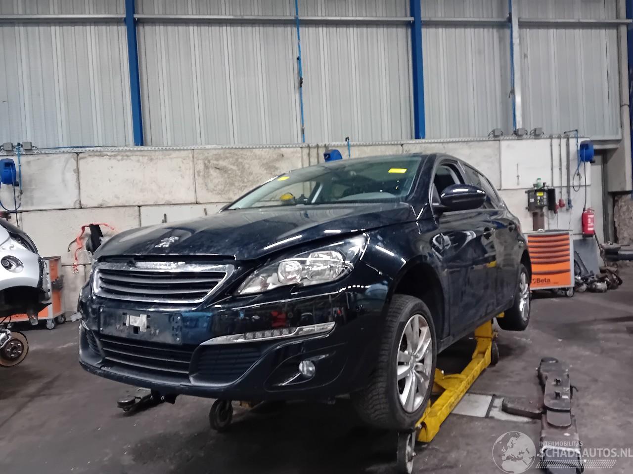 Peugeot 308 308 (L3/L8/LB/LH/LP) Hatchback 5-drs 1.6 BlueHDi 120 (DV6FC(BHZ)) [88k=
W]  (11-2013/06-2021)