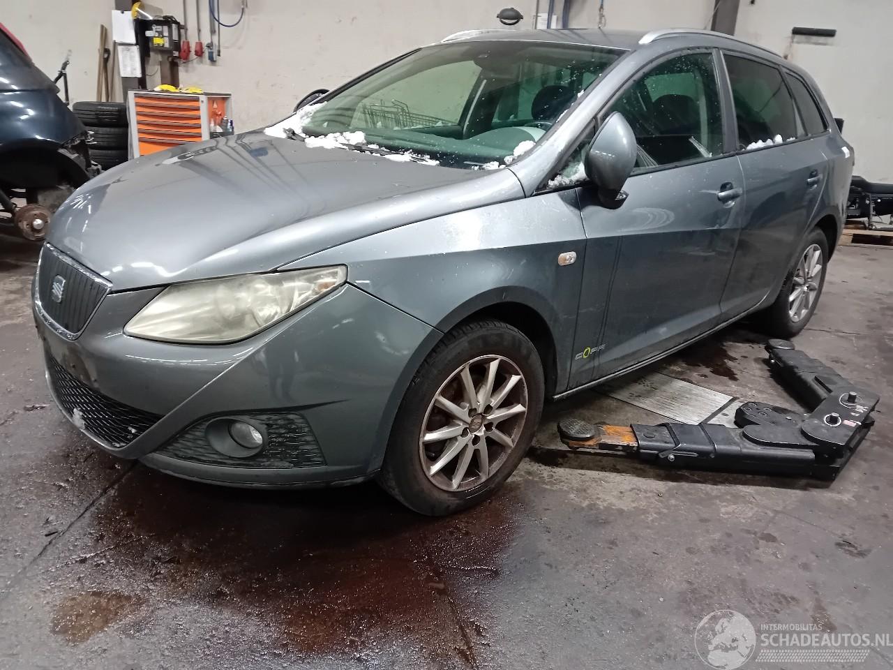 Seat Ibiza Ibiza ST (6J8) Combi 1.2 TDI Ecomotive (CFWA) [55kW]  (04-2010/05-2015=
)
