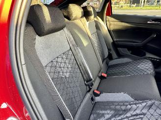 Volkswagen Taigo 1.0 TSI 116pk aut + F1 R-line - pano - virtual - front + line + side assist - navi - camera - sfeerverl - 3x r-line picture 51