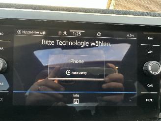 Volkswagen Taigo 1.0 TSI 116pk aut + F1 R-line - pano - virtual - front + line + side assist - navi - camera - sfeerverl - 3x r-line picture 31