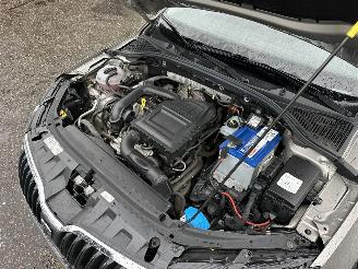 Skoda Octavia 1.0 TSI 115pk 6-bak Greentech Amb Bus sedan - navi - clima - cruise - pdc v+a - licht + regensensor picture 14