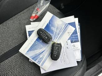 Peugeot 3008 gereserveerd 1.2 Turbo 131pk 6-bak Premium - nap - navi - cam - virtual - elektr klep - 19 inch - line assist - keyless - pdc v+a picture 46