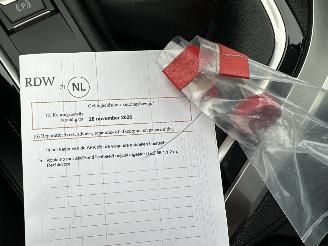 Peugeot 3008 gereserveerd 1.2 Turbo 131pk 6-bak Premium - nap - navi - cam - virtual - elektr klep - 19 inch - line assist - keyless - pdc v+a picture 34