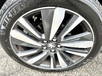 Peugeot 3008 gereserveerd 1.2 Turbo 131pk 6-bak Premium - nap - navi - cam - virtual - elektr klep - 19 inch - line assist - keyless - pdc v+a picture 82