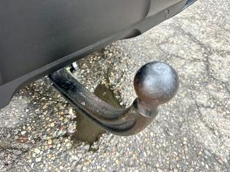 Peugeot 3008 gereserveerd 1.2 Turbo 131pk 6-bak Premium - nap - navi - cam - virtual - elektr klep - 19 inch - line assist - keyless - pdc v+a picture 98