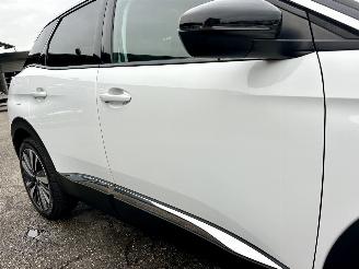 Peugeot 3008 gereserveerd 1.2 Turbo 131pk 6-bak Premium - nap - navi - cam - virtual - elektr klep - 19 inch - line assist - keyless - pdc v+a picture 89